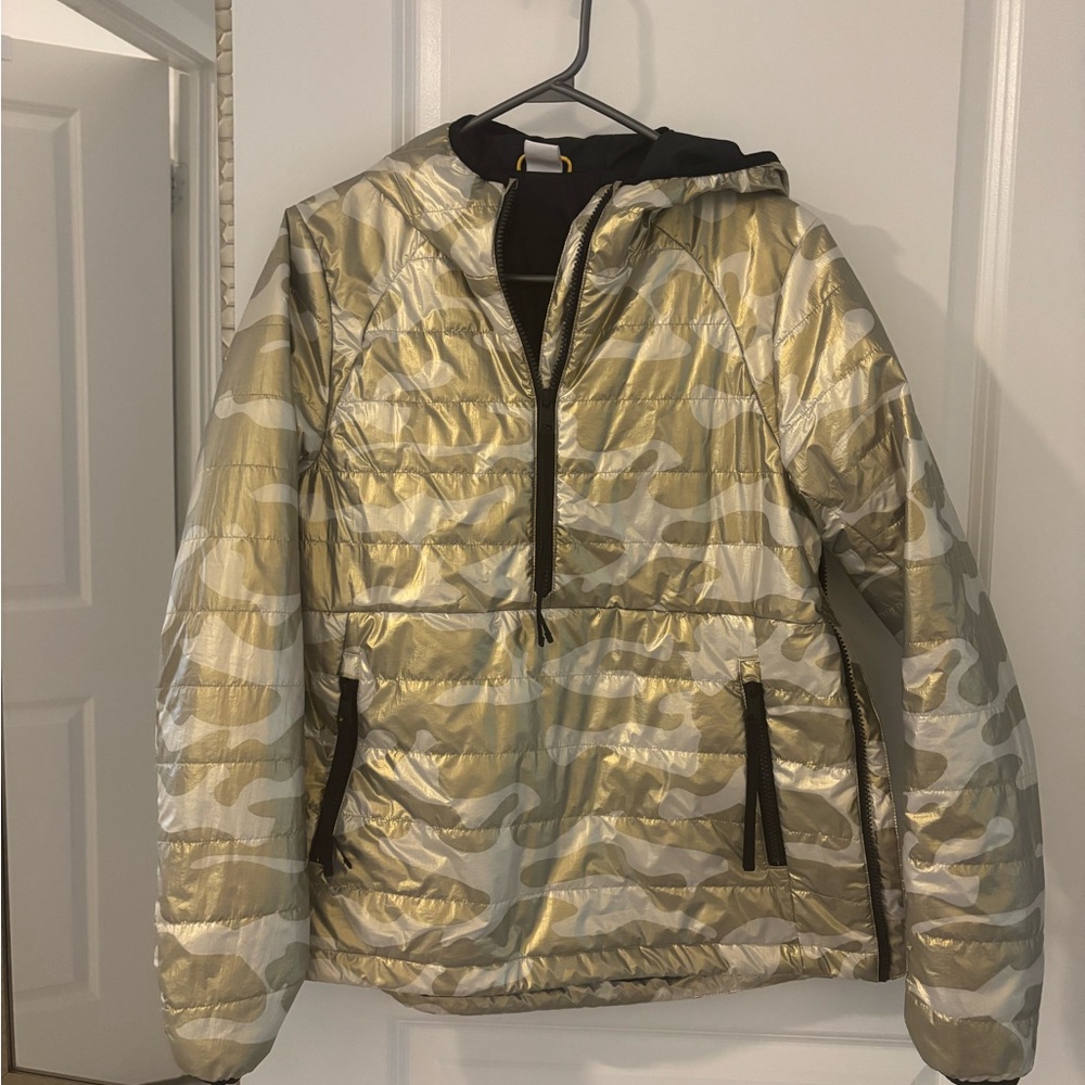 Lole greenish Gold and Silver Puffer camouflage Jacket